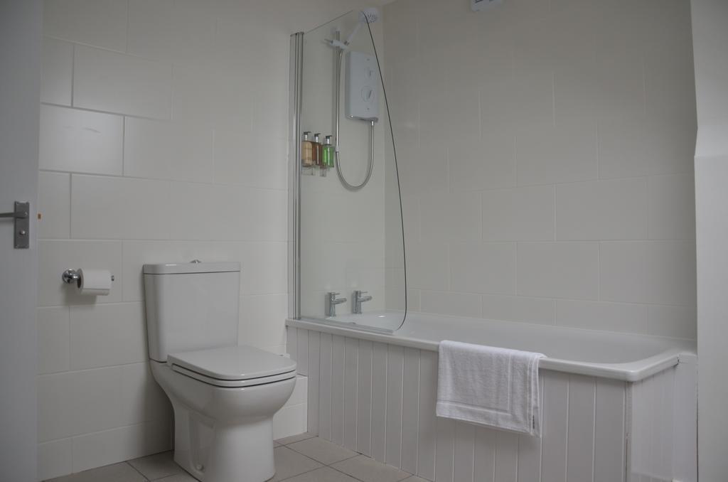 The Retro Bed & Breakfast Canterbury Room photo