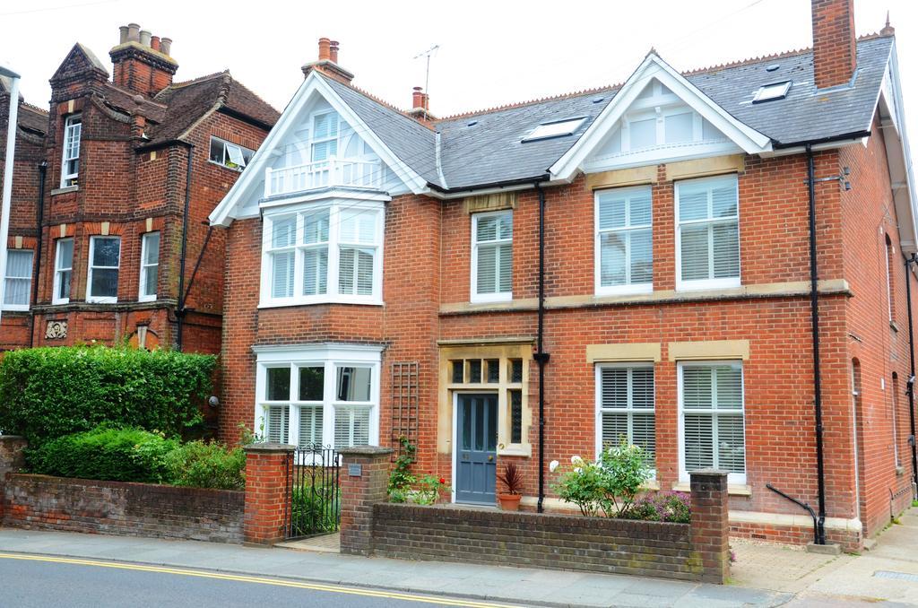 The Retro Bed & Breakfast Canterbury Exterior photo